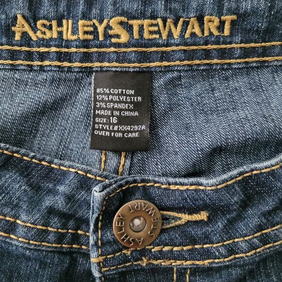 Ashley Stewart High Rise Straight Leg Stretch Jeans Size 16  Blue Comfortable - Picture 5 of 7